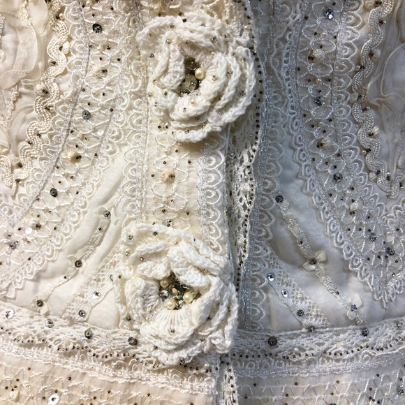 Escada Embroidered Blazer Jacket with Long Sleeves - Picture 5 of 8